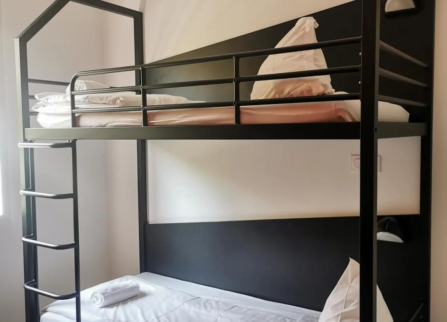 Hostel Internationale De *